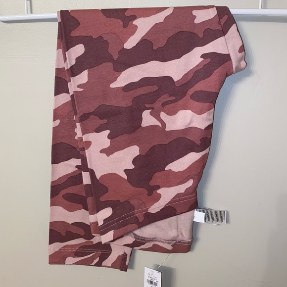 Leggings - Picture 2 of 3